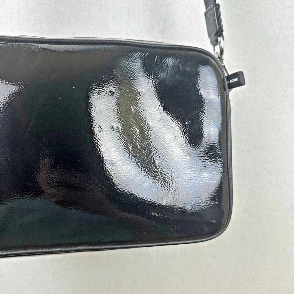 Michael Kors MK Black/White Patent Leather Fulton Crossbody Bag